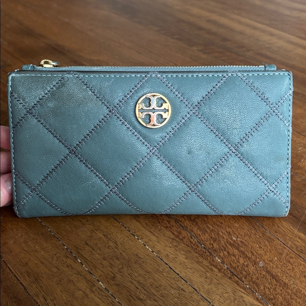 Tory Burch Quilted Teal Leather Zip Wallet with Gold Logo Medallion